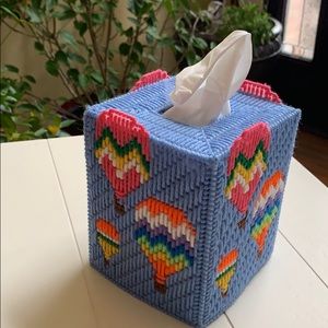 Knitted Tissue Box Holder with hot air balloons